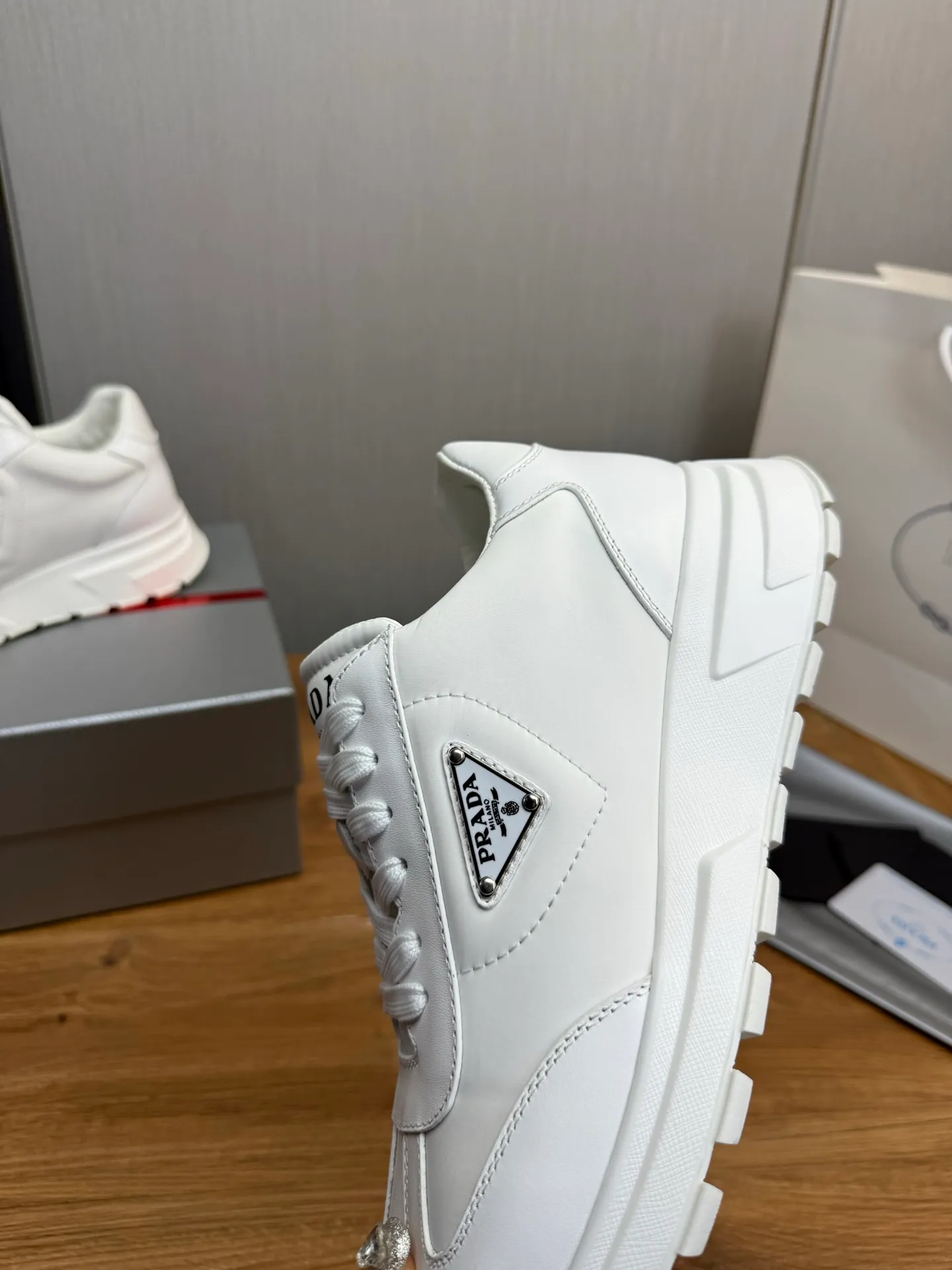 Men's shoes 💰560💰 [PRADA] Hot-selling men's shoes shipped 👏Official website synchronized ⬆️Original imported cowhide stitching waterproof fabric + cowhide lining, 1⃣️:1⃣️reproduction, original bottom, 38-45 (45. Customized, non-refundable)